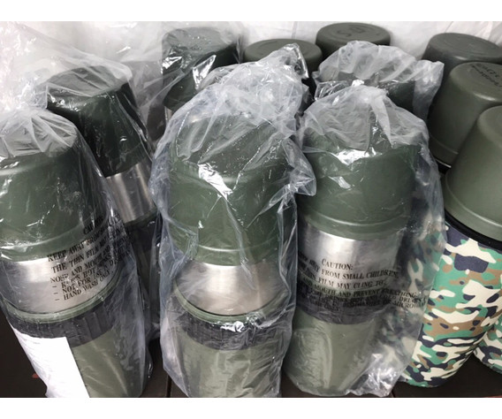 Фото: “Термосы армии Голландии”, купить в интернет магазине