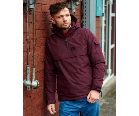 Фото: “Анорак VINTAGE INDUSTRIES RED”, купить в интернет магазине