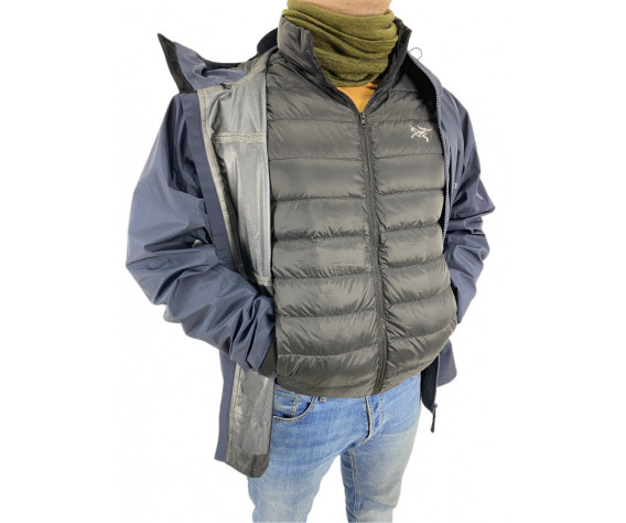 Фото: “Куртка ARCTERYX Gor-Tex синяя”, купить в интернет магазине