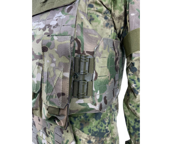 Фото: “Бронежилет-система полной защиты тела NIJ IIIA АРМОР с подсумками Мультикам”, купить в интернет магазине