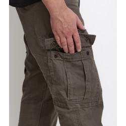 Фото: “Брюки Beast, olive rhino”