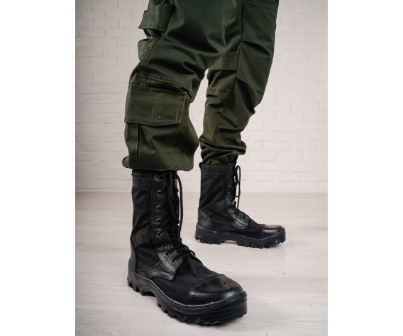 Фото: “Брюки Striker, dark olive”, купить в интернет магазине