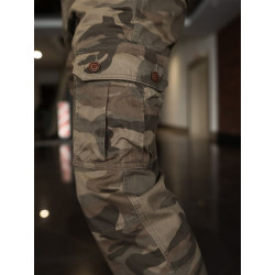 Фото: “Брюки Stride, woodland”