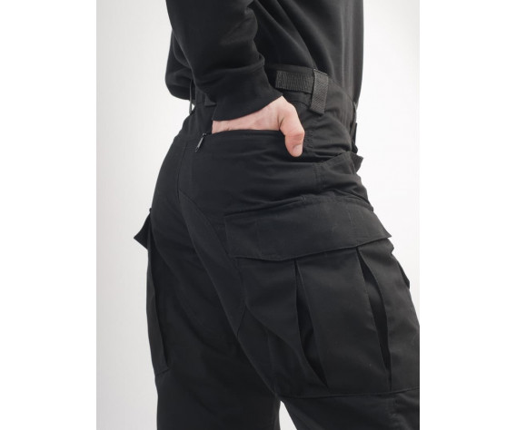 Фото: “Брюки Striker, black”, купить в интернет магазине