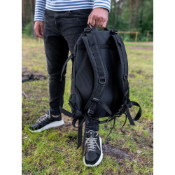 Фото: “Рюкзак с накладным карманом с молнией по центру, black”