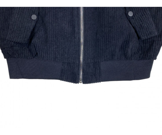 Фото: “Куртка Бомбер ALPHA INDUSTRIES черный демисезон”, купить в интернет магазине