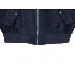 Фото: “Куртка Бомбер ALPHA INDUSTRIES черный демисезон”