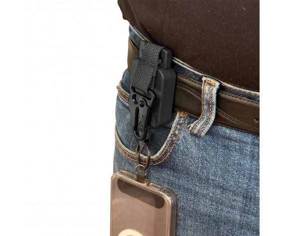 Фото: “Ретрактор с карабином для телефона многофункциональный (Черный)”, купить в интернет магазине