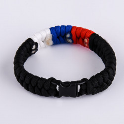 Фото: “Мужской браслет из шнура”