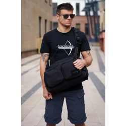 Фото: “Сумка Wombat Black | Army Stroll”