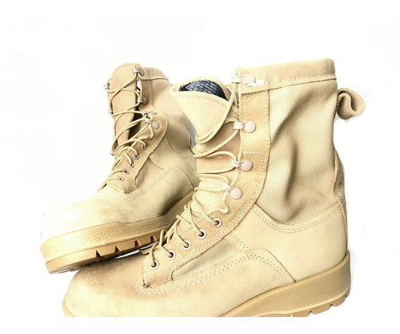 Фото: “Ботинки Belleville 700 Waterproof Gore-Tex® Combat and Flight Boot Black”, купить в интернет магазине