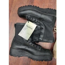 Фото: “Ботинки Belleville 700 Waterproof Gore-Tex® Combat and Flight Boot Black”
