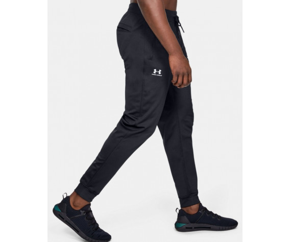 Фото: “Брюки Sportstyle Jogger Under Armour, цвет Black”, купить в интернет магазине