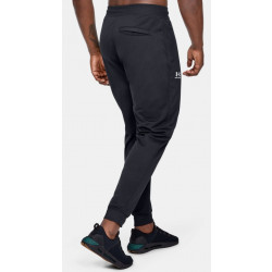 Фото: “Брюки Sportstyle Jogger Under Armour, цвет Black”