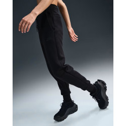 Превью товара: “Брюки W NSW Tech Fleece Mid-Rise Nike, цвет Black”, купить в интернет магазине