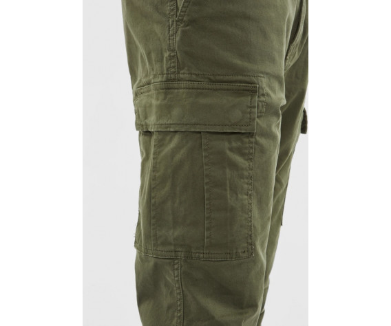Фото: “Брюки Vince cargo jogger Vintage, цвет Olive”, купить в интернет магазине