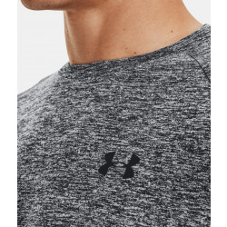 Фото: “Футболка Tech SS Tee 2.0 Under Armour, цвет Grey”