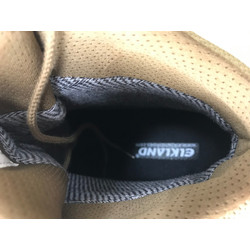 Фото: “Ботинки трекинговые мембранные Elkland 187 койот”