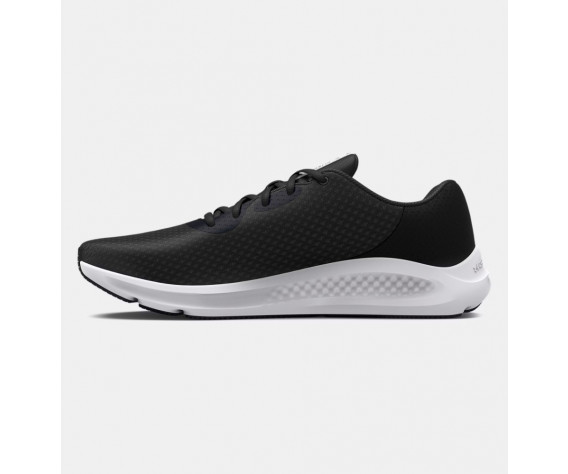 Фото: “Кроссовки Charged Pursuit 3 Under Armour, цвет Black”, купить в интернет магазине