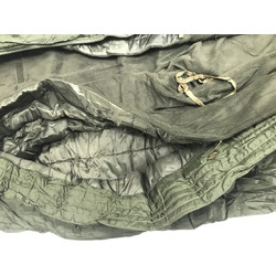 Фото: “Cпальный мешок армии Казахстана двухслойный.”