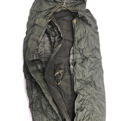 Фото: “Cпальный мешок армии Казахстана двухслойный.”