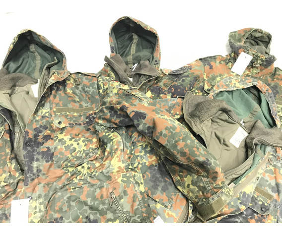 Фото: “Парка в расцветке флектарн с пятью карманами”, купить в интернет магазине