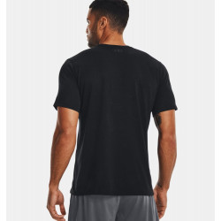 Фото: “Футболка Tech Vent Jacquard Under Armour, цвет Black”