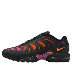 Превью товара: “Кроссовки M Air Max Plus Drift Nike, цвет Dark Smoke Grey/Black/Vivid”, купить в интернет магазине