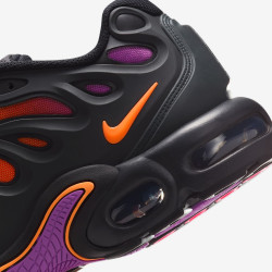 Превью товара: “Кроссовки M Air Max Plus Drift Nike, цвет Dark Smoke Grey/Black/Vivid”, купить в интернет магазине