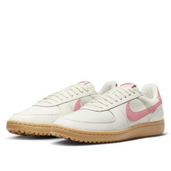 Фото: “Кеды U Field General '82 Nike, цвет Gum Light Brown/Rust Pink”, купить в интернет магазине