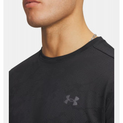Фото: “Футболка Tech Vent Jcqrd Under Armour, цвет Black/Anthracite”