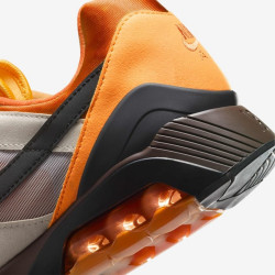 Превью товара: “Кроссовки U Air 180 Nike, цвет Light Orewood Brown/Sundial”, купить в интернет магазине