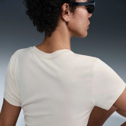 Превью товара: “Футболка W NSW Chill Knit Cropped Nike, цвет Light Orewood Brown”, купить в интернет магазине