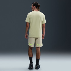 Фото: “Футболка M NSW Swoosh Air Graphic Nike, цвет Olive Aura”