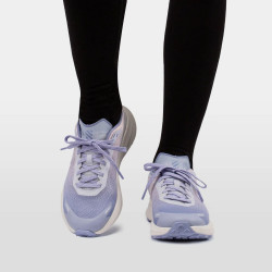 Превью товара: “Кроссовки W Kestrel Trail Running HH, цвет Bright Lavender”, купить в интернет магазине