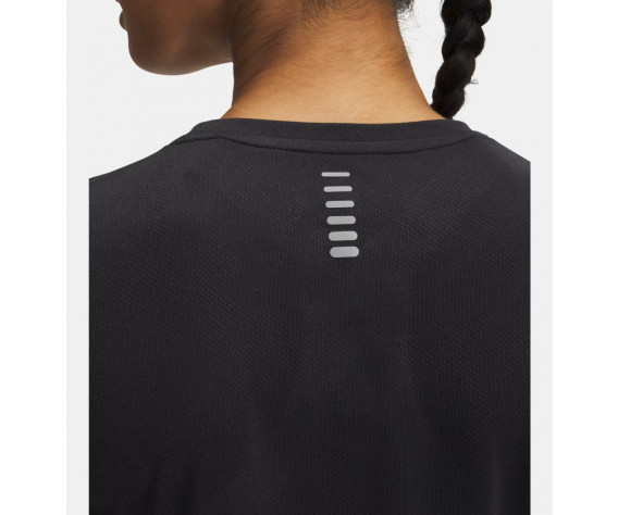 Фото: “Футболка W Launch Jacquard Under Armour, цвет Black”, купить в интернет магазине