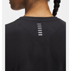 Фото: “Футболка W Launch Jacquard Under Armour, цвет Black”