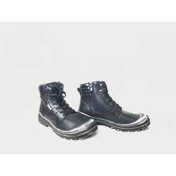 Фото: “Кеды демисезонные John Henry черные”