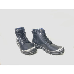 Фото: “Кеды демисезонные John Henry черные”