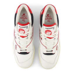 Превью товара: “Кроссовки U 550 New Balance, цвет White/Vintage Red”, купить в интернет магазине
