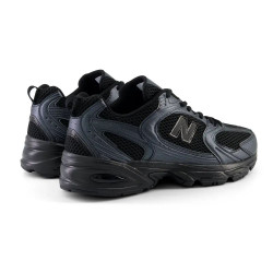 Превью товара: “Кроссовки U 530 New Balance, цвет Black/Dark Grey”, купить в интернет магазине