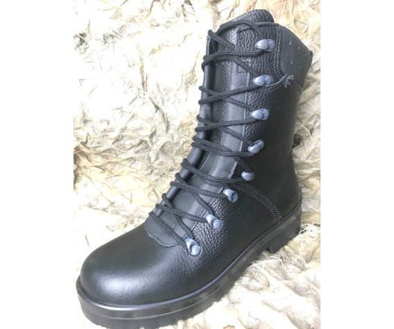 Фото: “Берцы BW 2007 новые”, купить в интернет магазине