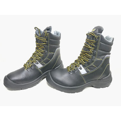 Фото: “Ботинки высокие PANDA STRONG PROFESSIONAL 90090 S3 CI SRC”