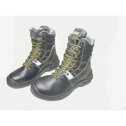 Фото: “Ботинки высокие PANDA STRONG PROFESSIONAL 90090 S3 CI SRC”