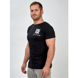 Фото: “Футболка РУНЫ”