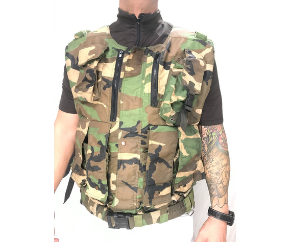 Фото: “Жилет от ЗАО КИРАСА”, купить в интернет магазине