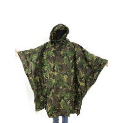 Фото: “Пончо армии Голландии Woodland”