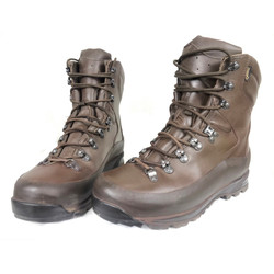 Фото: “Берцы Iturri Cold Weather GTX Combat Boots”