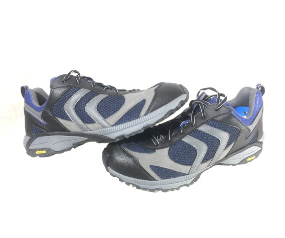 Фото: “Кроссовки тренировочные Prabos”, купить в интернет магазине