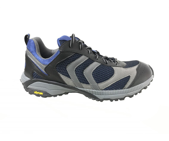 Фото: “Кроссовки тренировочные Prabos”, купить в интернет магазине